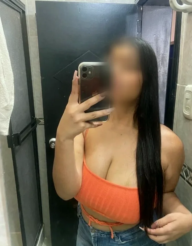 Ariadna, 29 años